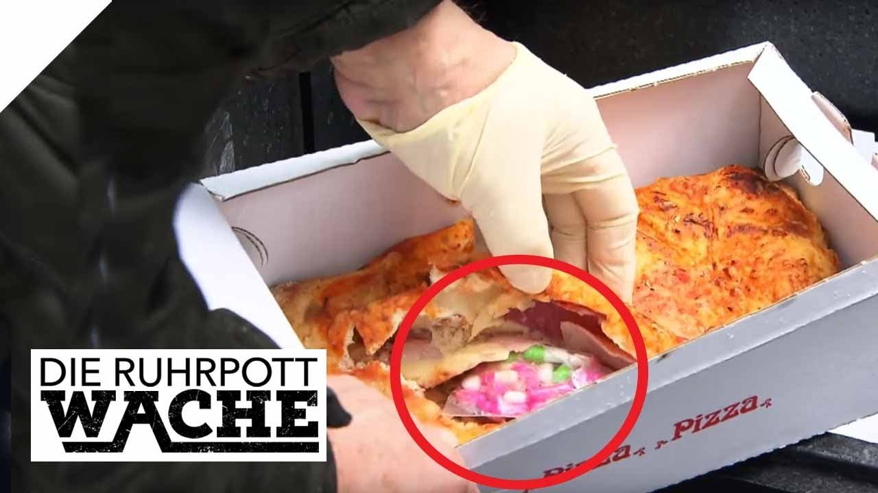 Nackte pizza lieferung video foto 1