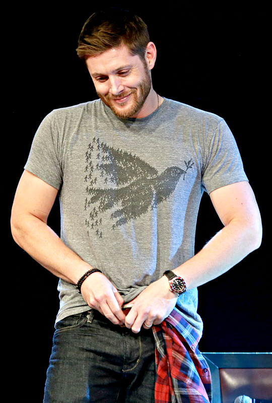 Jensen ackles gerade porno