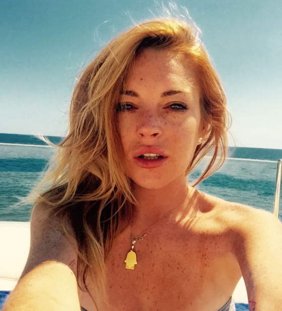 Lindsay dina lohan küsst geburtstag foto 2